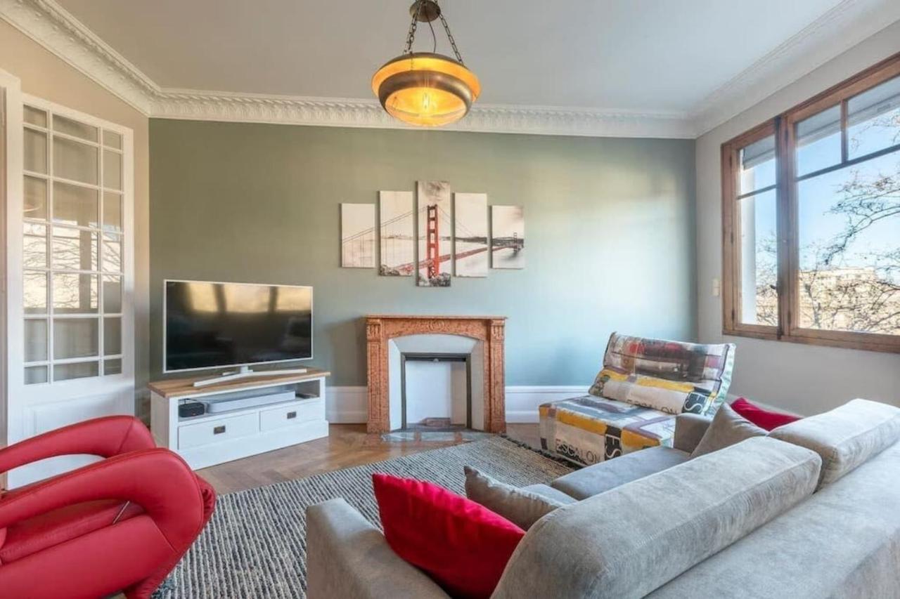 The Red Heart Of Annecy - Beautiful Apartment For 4 People Bagian luar foto