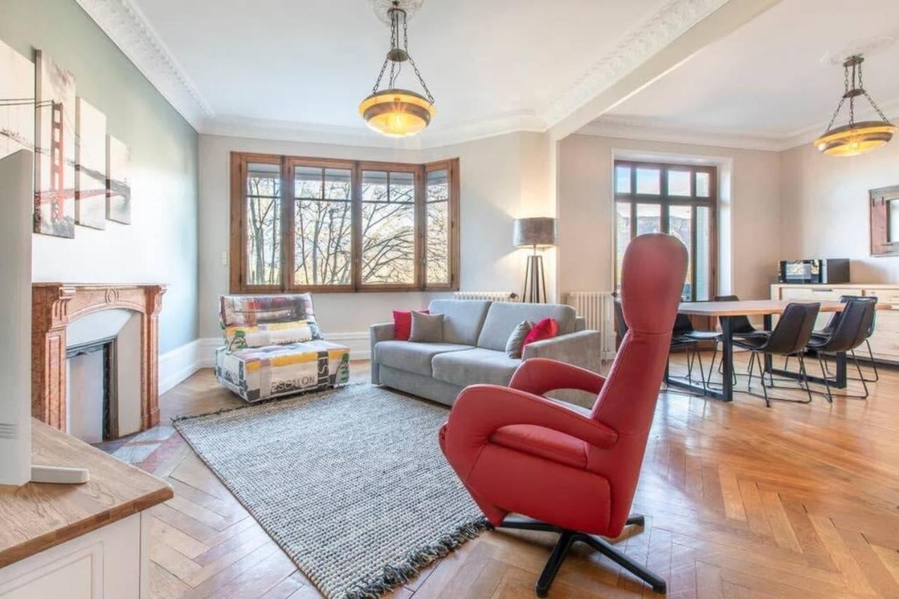 The Red Heart Of Annecy - Beautiful Apartment For 4 People Bagian luar foto