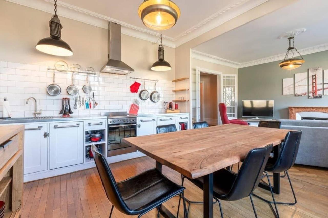 The Red Heart Of Annecy - Beautiful Apartment For 4 People Bagian luar foto