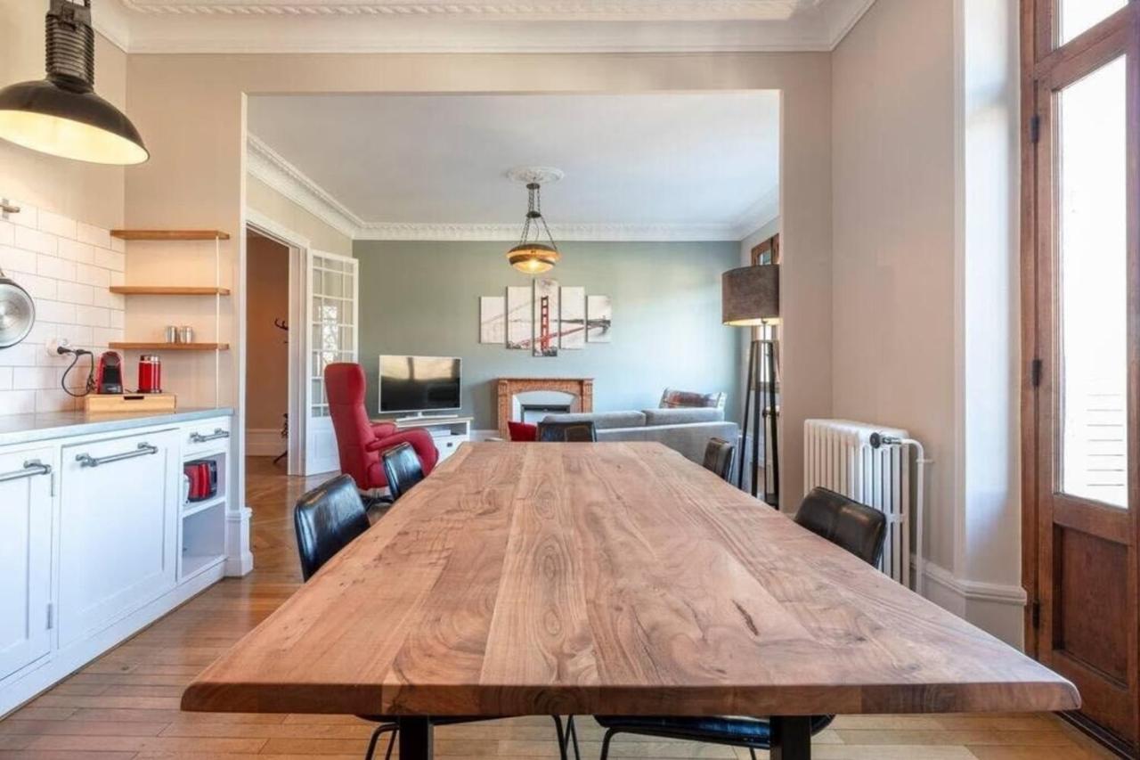 The Red Heart Of Annecy - Beautiful Apartment For 4 People Bagian luar foto